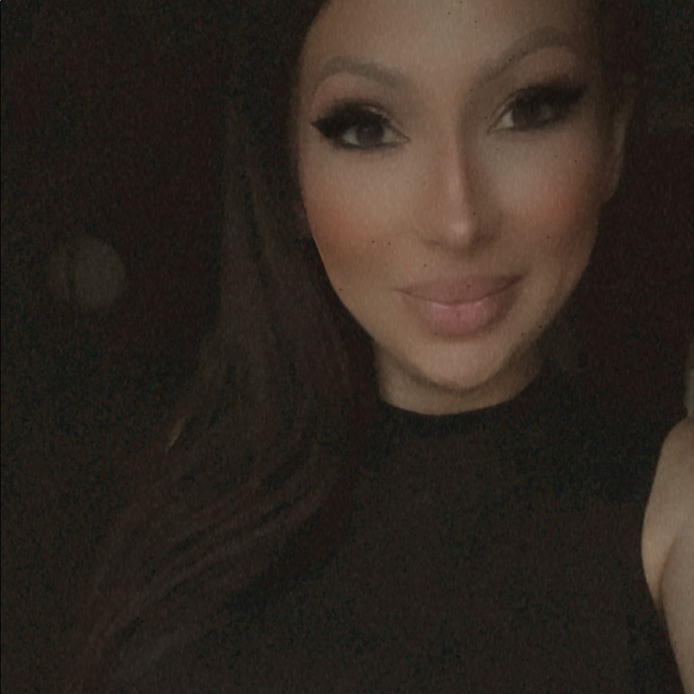 Meet your Posher, Marisol